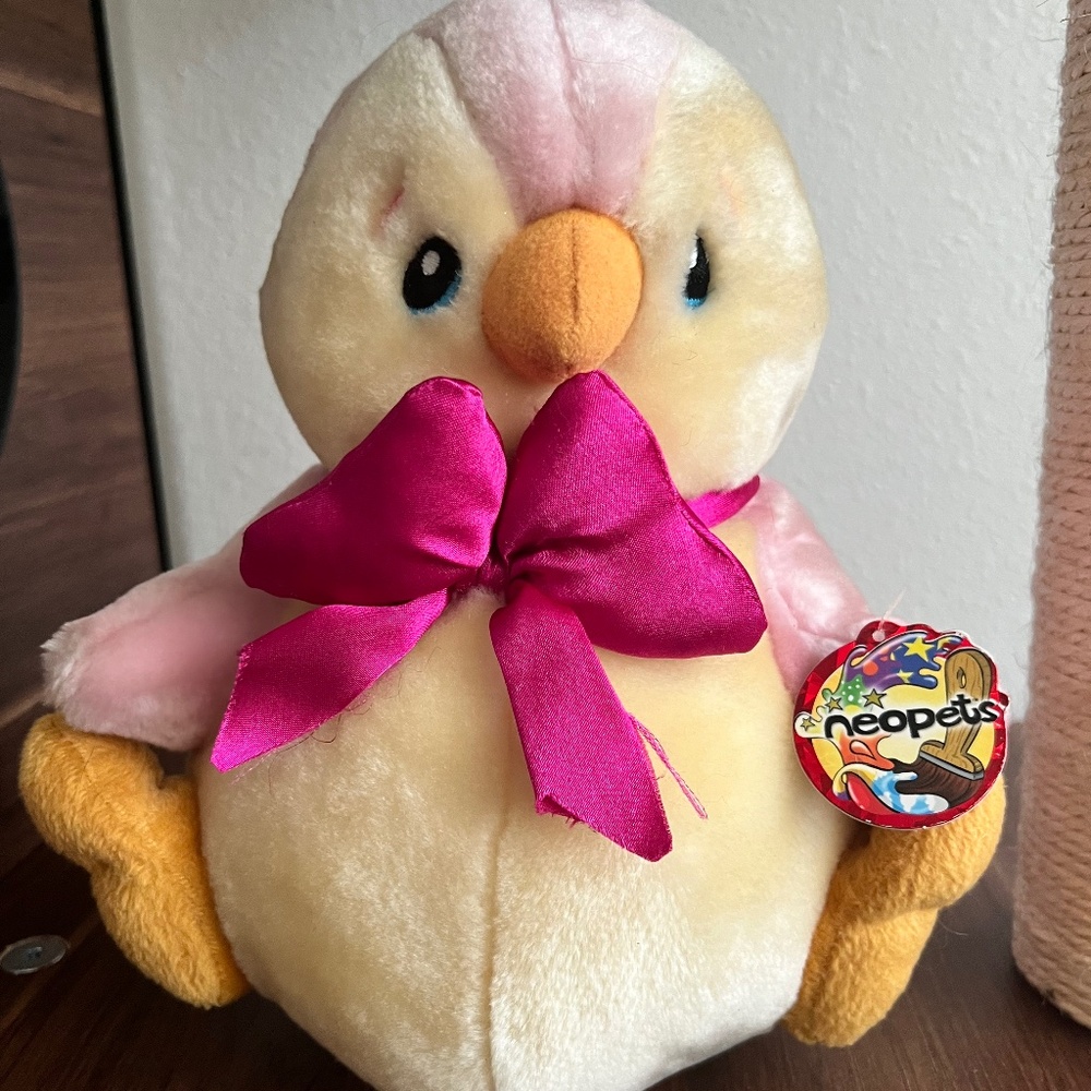 Bruce the Penguin Neopet